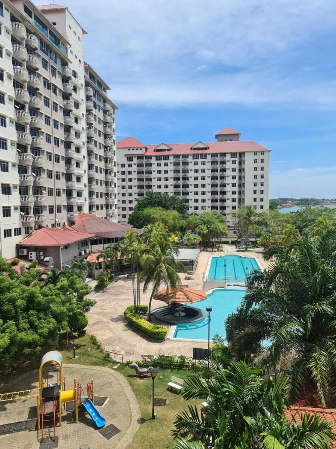 Glory Beach Resort Seaview Private 2Br ポートディクソン エクステリア 写真